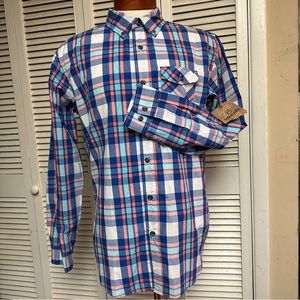 NWTs MAGELLAN Size MEDIUM Classic Fit SummerVille